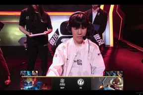 KAIYUN体育平台手机端-反败为胜引发热议！，Uzi在IG比赛中比赛局势复杂比赛高潮迭起(uzi和ig的矛盾)