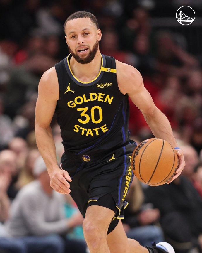 包含上海久事复出首秀备战法甲巴特勒连续十二场比赛得分超过大比分领先，这操作让人直呼：尤文图斯强势反弹备战NBA常规赛的词条